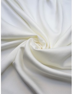 Tissu crêpe satin lavé soie...