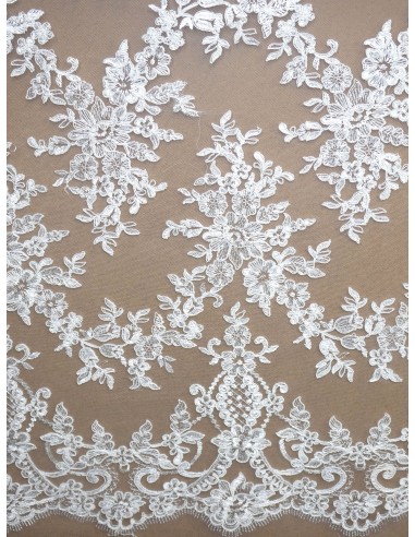 Tissu dentelle rebrodée à sequins -...